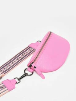 Caviar Belt Bag With Ethnic Shoulder Strap MILANO -Sacs Soldes Magasin 959695